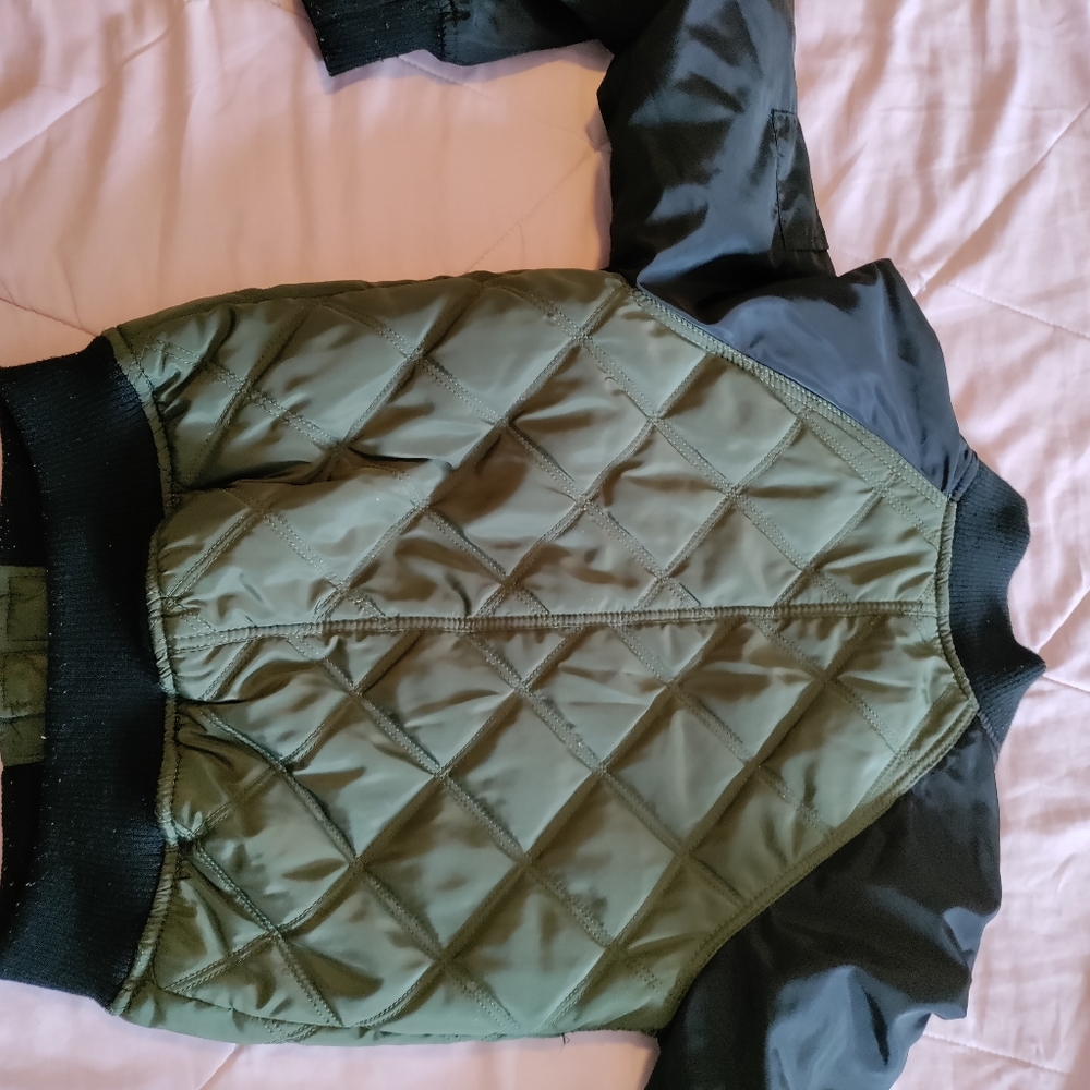 Bomber jacket - Picture 4 of 4